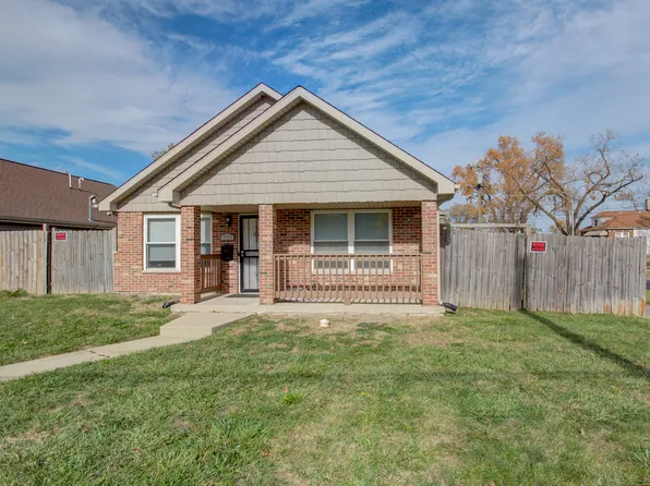 (undisclosed Address), Chicago, IL 60411