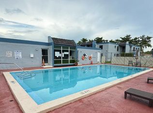 160 SW 30th Ave APT 109A, Miami, FL 33135