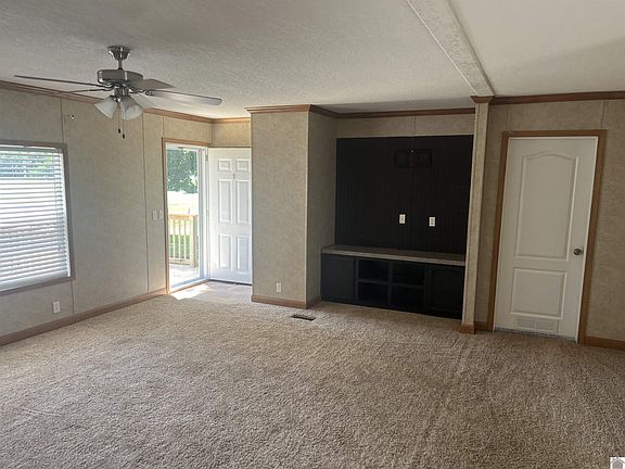 5th image of 4225 Metropolis Lake Rd