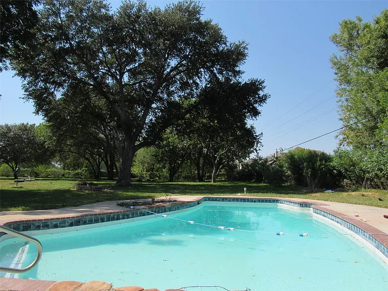 3220 Clayhead Rd — Photo 23