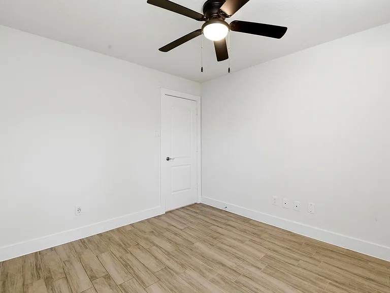 26218 Cypresswood Dr — Photo 24