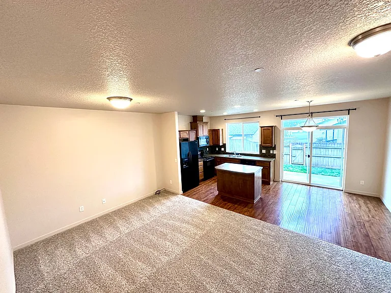 5215 NE 83rd Pl — Photo 25