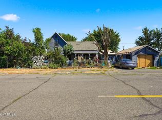 416 S Toppenish Ave, Toppenish, WA 98948
