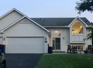 970 Pioneer Ct, Jordan, MN 55352