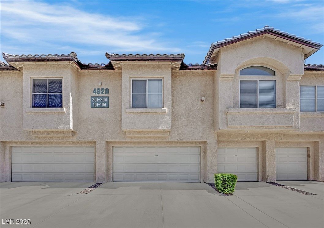 4920 Black Bear Rd UNIT 204