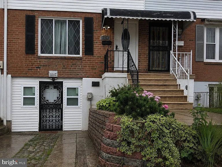 8018 Chelwynde Ave — Photo 3