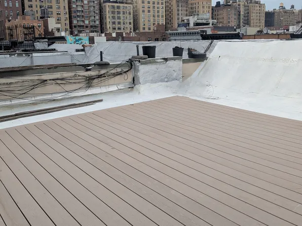 484 Amsterdam Avenue image 1 of 13