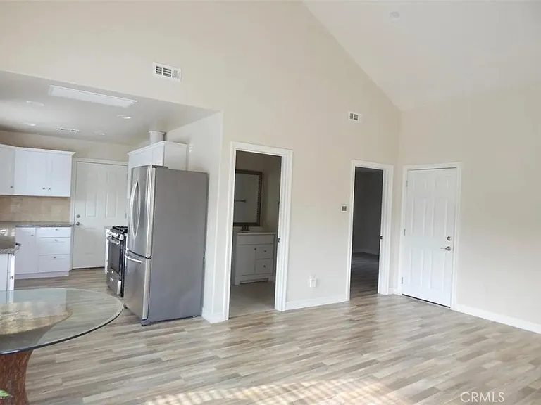 3028 Wauneta St — Photo 11