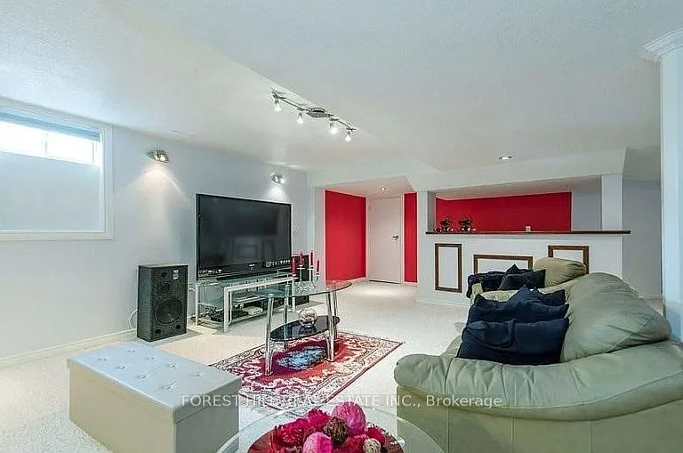 297 Grangeover Ave — Photo 31