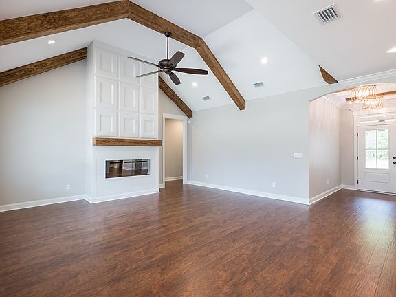 4th image of 4312 Kenilworth Cir