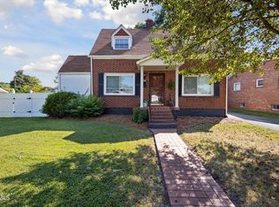 1809 Oakwood Dr, Kingsport, TN 37664