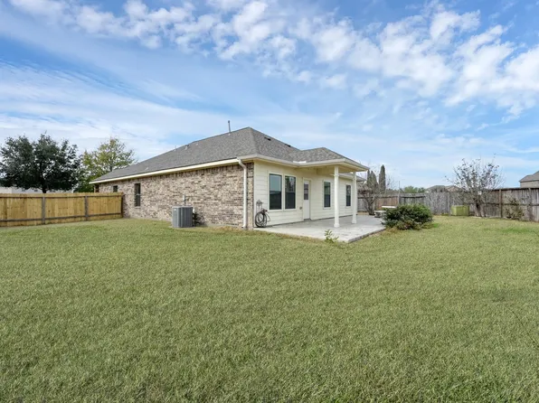 23302 E Pine Ivy Ln, Tomball, TX 77375