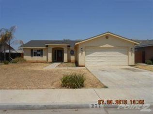 277 Mathew Ct, Lindsay, CA 93247