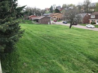 Wanda St, Weirton, WV