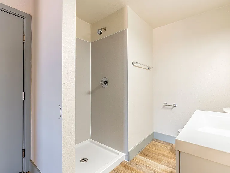 Centrally located community living. — Photo 19