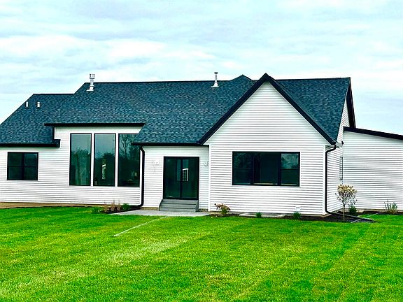 2nd image of 5127 Oak Ridge Ct