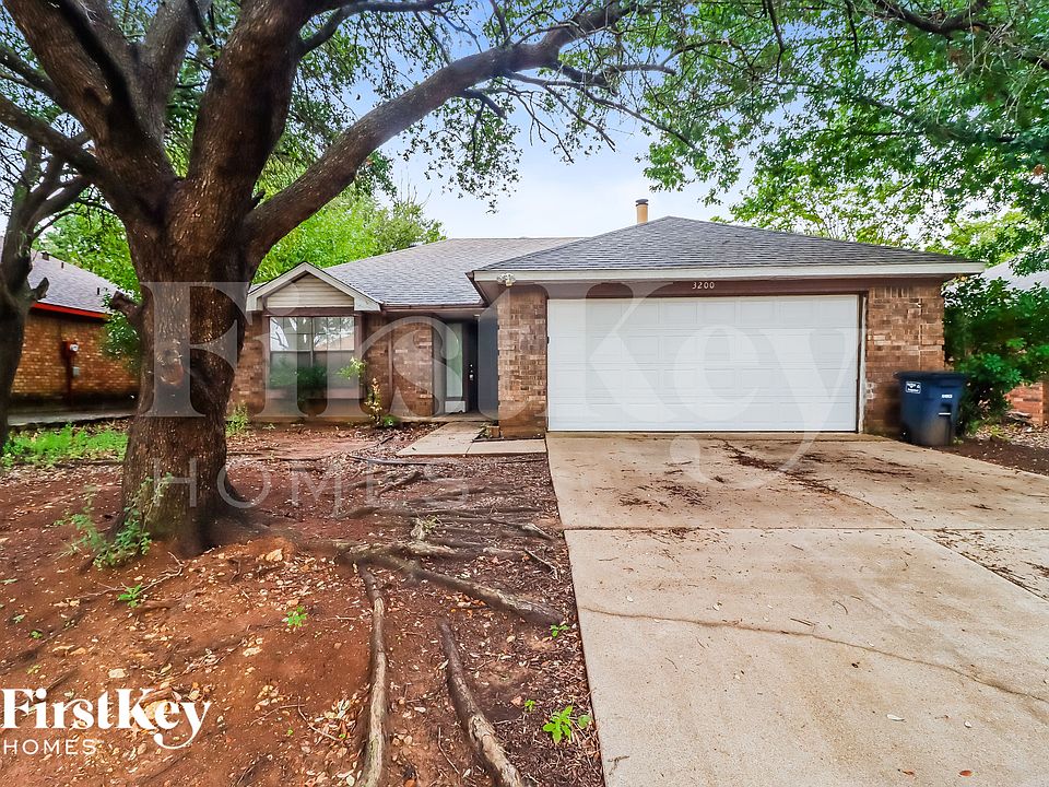 1st image of 3200 Creekwood Ln