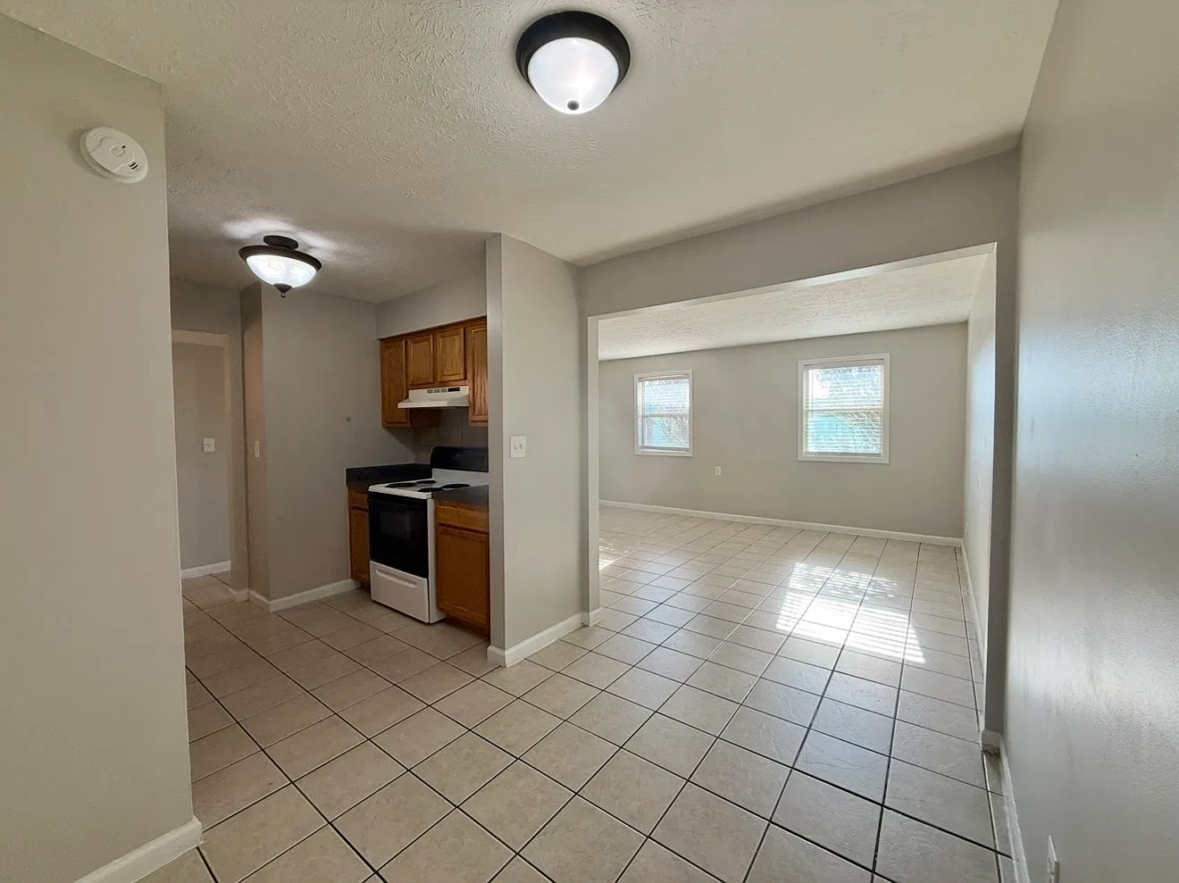 1 bed, 750 sqft, $750 — Photo 2