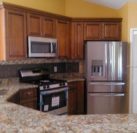 4th image of 18415 Avocet Dr