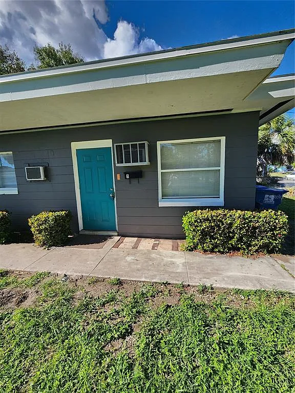 2 bed, 1.0 bath, 850 sqft, $1,650 — Photo 1