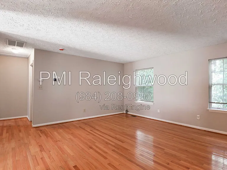 1709 Calypso Ct — Photo 12