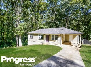 6100 Blackhawk Trl SE, Mableton, GA 30126