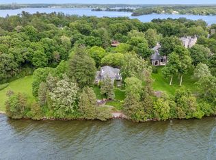 547 Harrington Rd, Wayzata, MN 55391