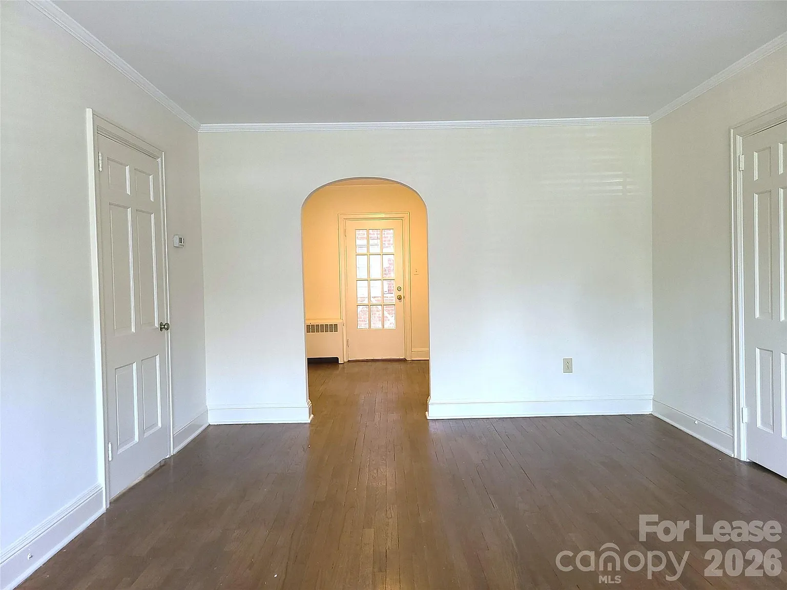 2 bed, 1.0 bath, $1,450 — Photo 3