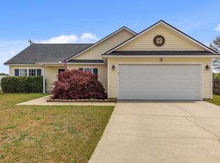 129 Tuxford Ct, Raeford, NC 28376