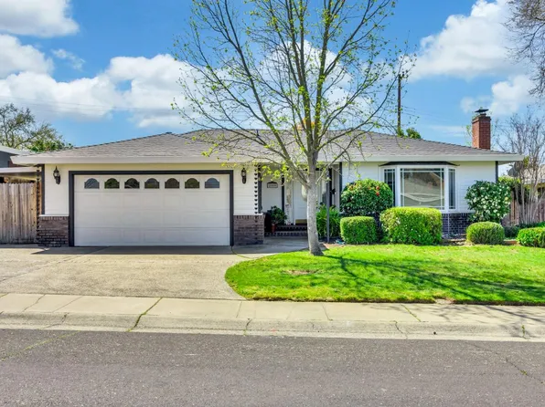 209 Canterbury Ave, Roseville, CA 95678