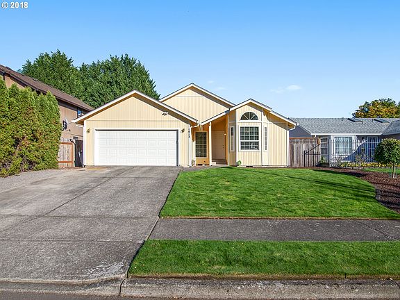 2nd image of 1413 SE 159th Ave