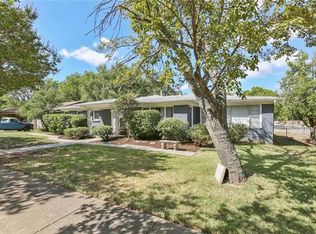1206 Bellaire Dr, Grapevine, TX 76051