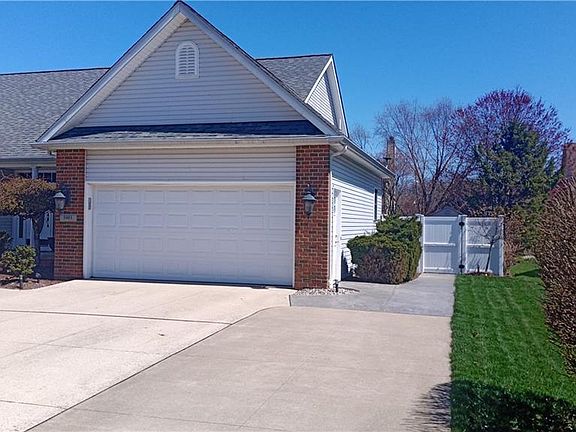 2nd image of 5993 Larch Dr