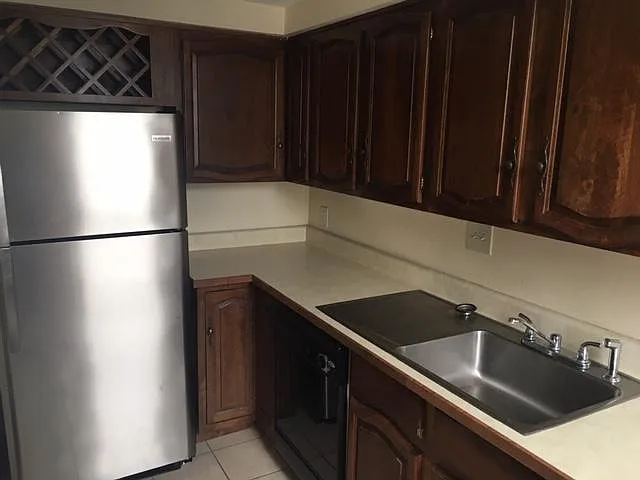 236 Shady Ave #1 — Photo 9