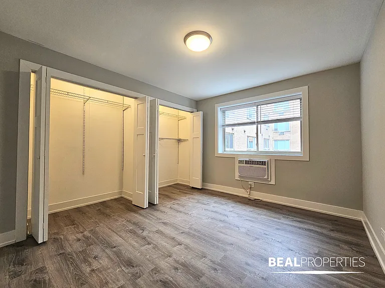 530 W Surf — Photo 123