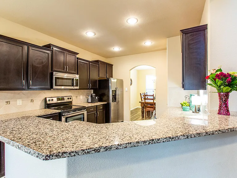 1324 Red River Dr — Photo 34
