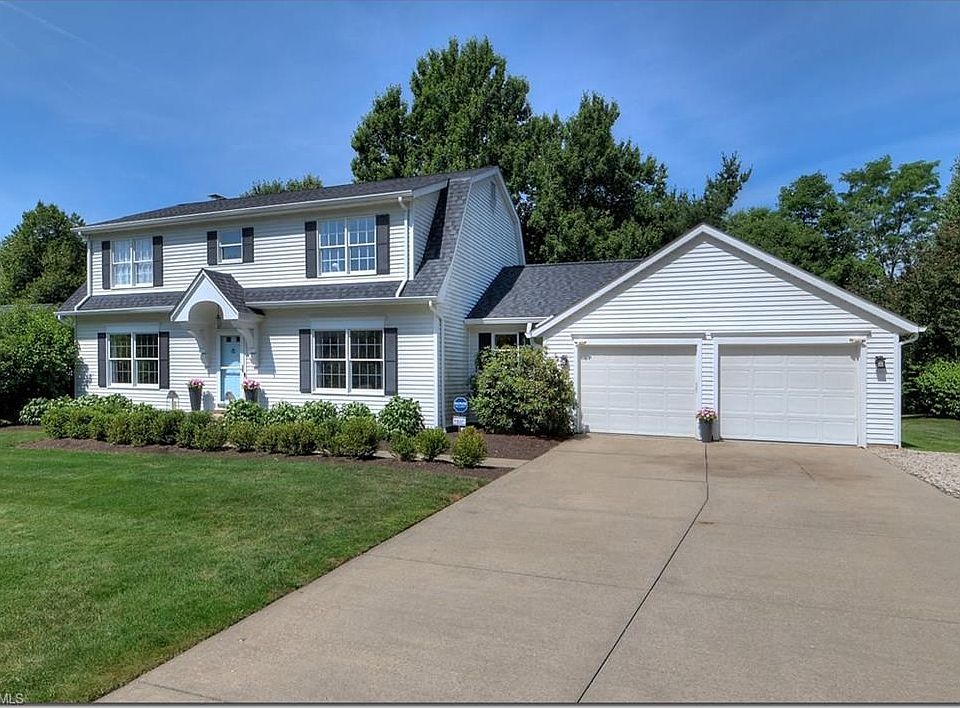 1st image of 189 Senlac Hills Dr