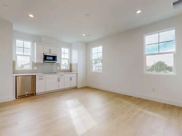 2782 Sassy St, Santa Rosa, CA 95407