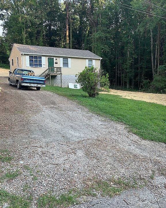 1st image of 3823 Greenwood Dr