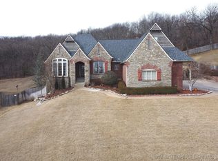 12402 S 16th St, Jenks, OK 74037