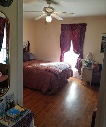 5th image of 523 Western Ave