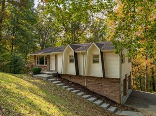 278 Whispering Woods Dr, Bluff City, TN 37618