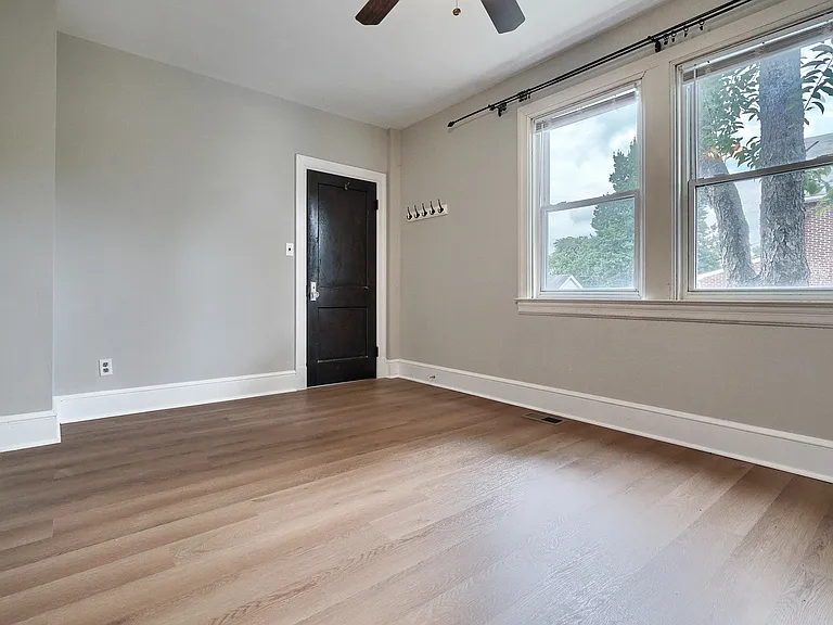 1031 Elm Ridge Ave #1 — Photo 8