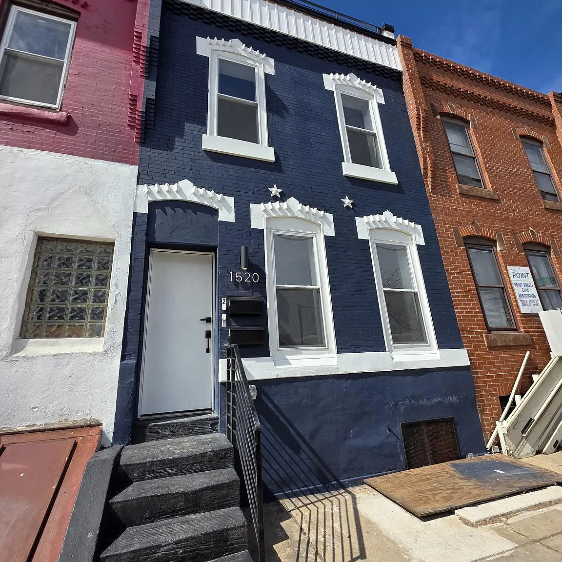 3 bed, 3.0 bath, 1700 sqft, $2,100 — Photo 1