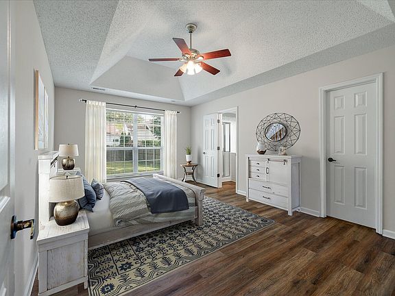 4th image of 8608 Hickory Creek Ln