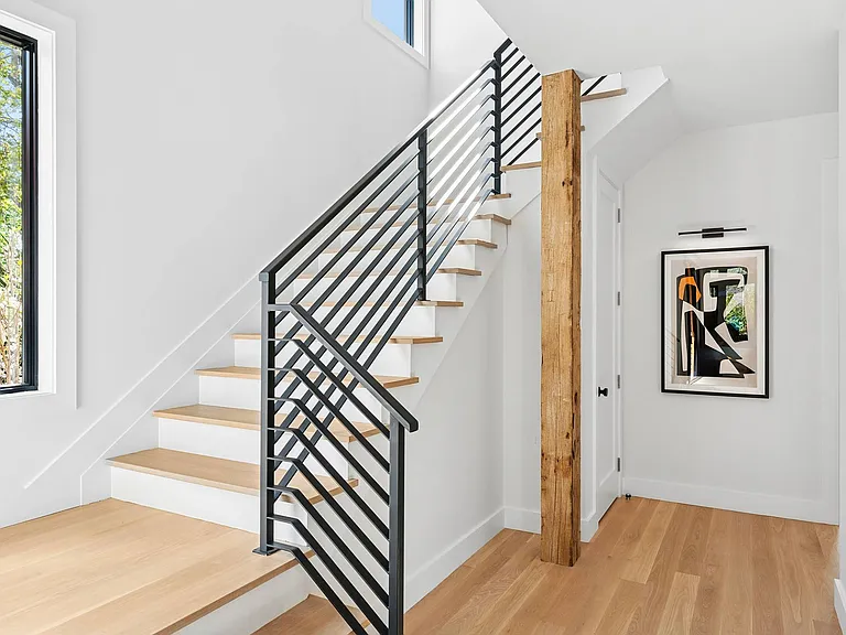 5 Bayberry Ln — Photo 6