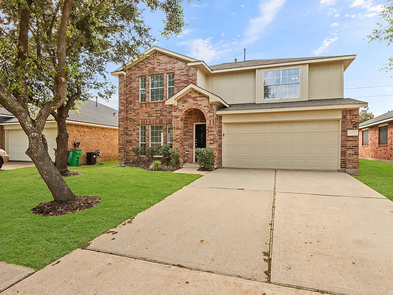 15127 Green Whisper Dr — Photo 2
