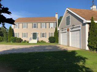 3 Haywood Ln, Brunswick, ME 04011