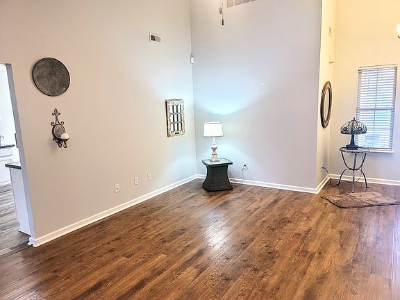 3rd image of 9654 Woodsong Way