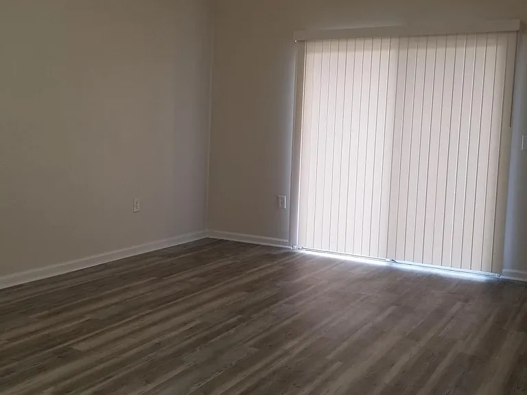 6105 Maggies Cir #105 — Photo 7